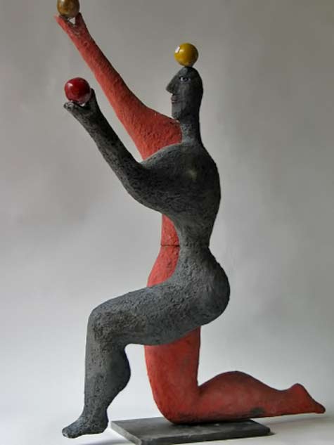 kneeling-juggler-sculpture-roger-capron roger-capron-man-balancing-three-balls