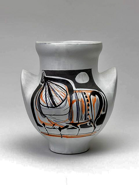 roger-capron-ears-vase-modernist-475x633 Roger-CAPRON-Vase-à-Oreilles-Taureau---Ears-vase-TaurusFound-on-thomasfritsch-fr