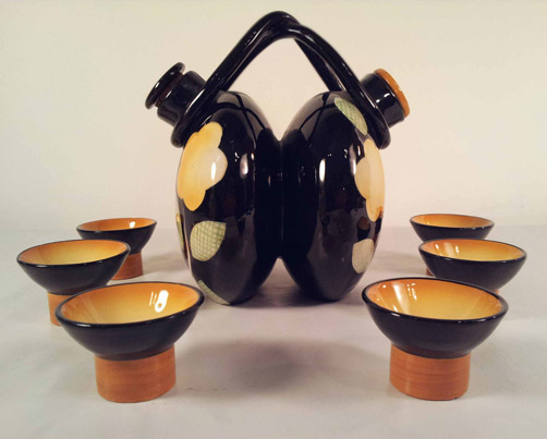 rometti-decanter-and cups-futurist RomettiCERAMIC-Rometti-sacru-UMBERTIDE-1933-1935