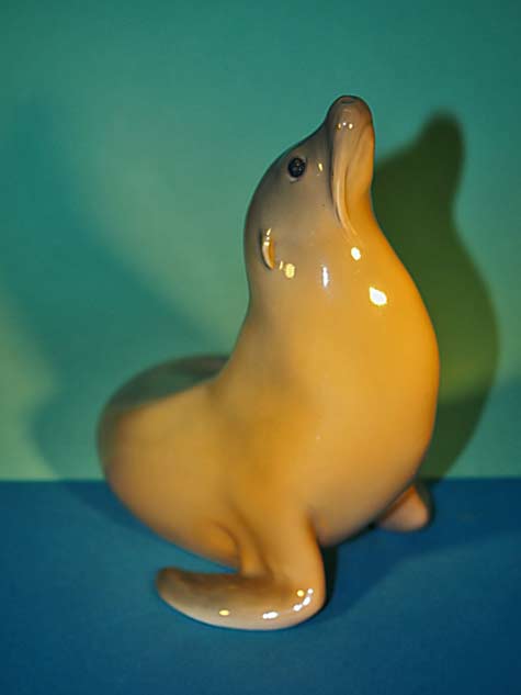 royal-copenhagen-ceramics royal-copenhagen-ceramic seal figurine