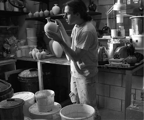 british-potter-russell-ackrman russell akerman glazing