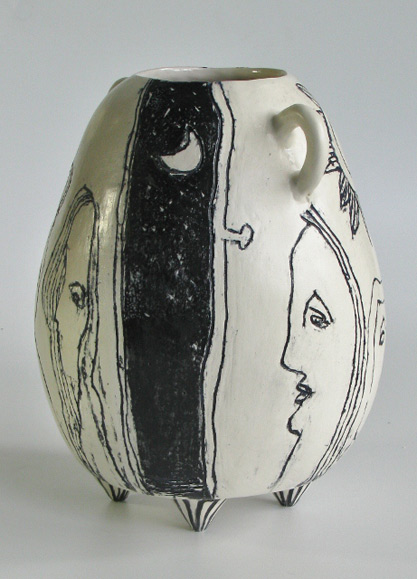 SallyHook-vase Sally-Hook-pottery - tripod vase with twin handles