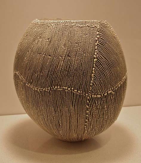 Sandy-Kinzie-pottery-vessel Sandy-Kinzie vessel with textural surface decoration