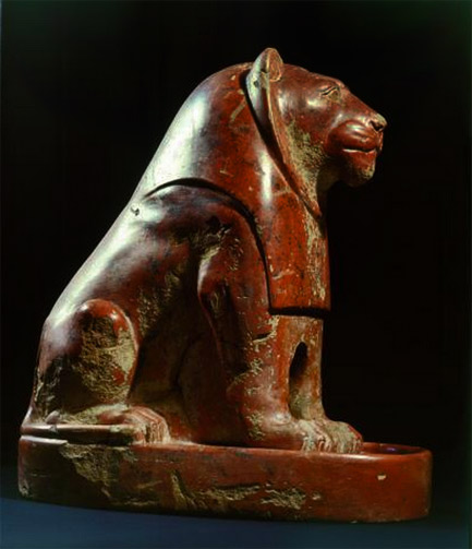 Seated-Lion-egypt-terracotta-433x503 statue of a seated lion from Nekhen ( Hierakonpolis ) red coloured lion sculpture