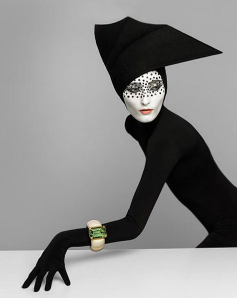 serge-lutens-france-475x597 Serge-Lutens photograph 1980's