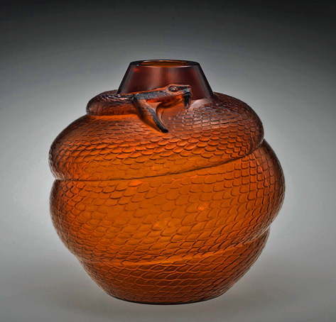 serpent-vase-lalique-473x454 Amber Serpent-(Snake) vase 1924 Rene Lalique