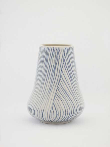 shio-kusaka-japanese-ceramics shio-kusaka--vase striped
