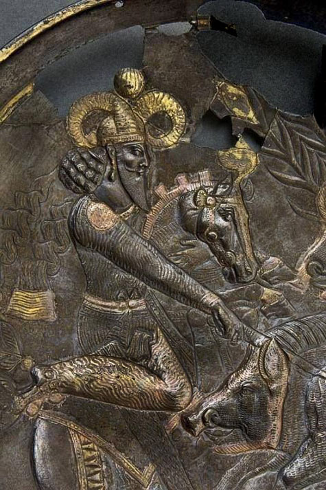 Sasanian-king-hunting-wild-boar-plate-silver Silver-plate-(partially-gilded)-with-the-Sasanian-king-hunting-wild-boar.-4th-century-CE.-Hermitage-Museum
