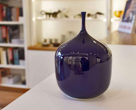 Sophie-Cook-squat-purple-vase Sophie Cook squat purple vase