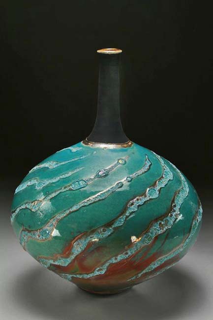 steven-forbes-desoule-raku-artist steven-forbes-desoule-long neck globular vessel