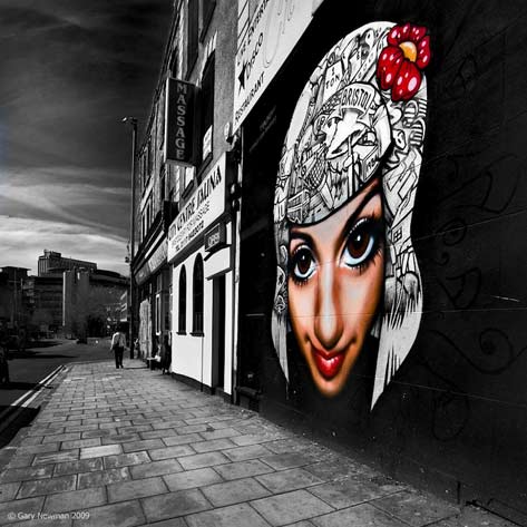 street-art-by-3Dom-&-Voyder-in-Stokes-Croft Bristol street-art-by-3Dom-&-Voyder-in-Stokes-Croft