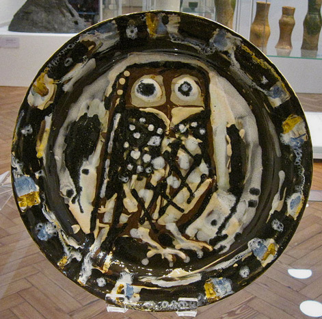 James-Tower-Owl-Dish Studio-Pottery-in-York-Art-Gallery---James-Tower-Owl-Dish