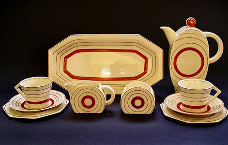 Clarice-Cliff-coffee-set STUNNING-ART-DECO-CERAMICS--CLARICE-CLIFF-BON-JOUR-SHAPE-TARGET-PATTERN-COFFEE-SET-SIX-PIECES-C
