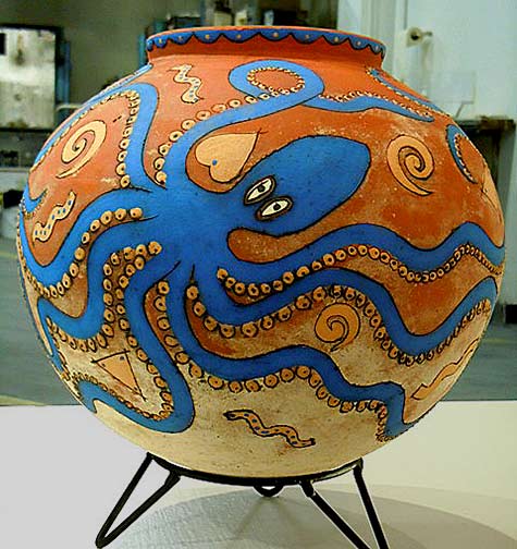 Sue-Anderson-mudka-pot Ceramic mudka pt with blue octopus by Sue-Anderson