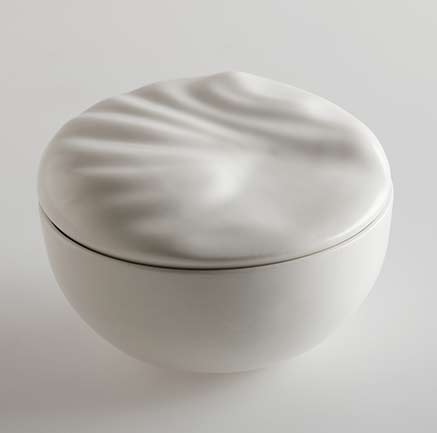 french-designer-constance-guisset sweet-souvenir-by-french-designer-constance-guisset-is-for-sending-secret-messages-or-hiding-small-objects