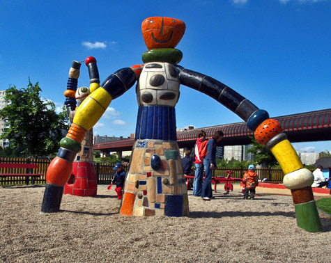 Alexandra Koláčková-playground-sculptures tata-a-mama-Alexandra Koláčková-Prague-housing estate