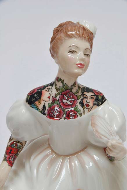 jessica-harrison-tattooed-figurines tattooed-porcelain-figures-by-jessica-harrison