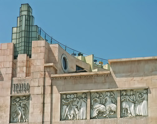 Teatro_Eden Art Deco facade Teatro_Eden_-_superior_esquerdo