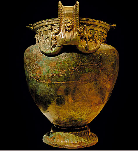The-Vix-Krater- The Vix Krater stands 1.64 m tall, weighs 208 kilos and had a capacity of 1,100 liters