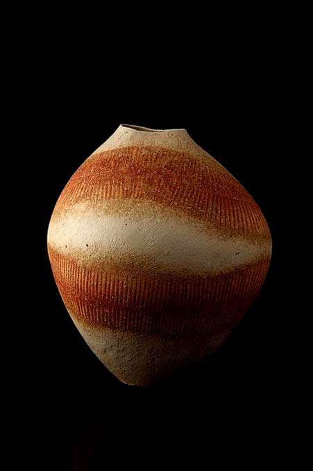 Toku-Art--Contemporary-Japanese-CeramicsMihara-Ken Ceramic vase Mihara Ken