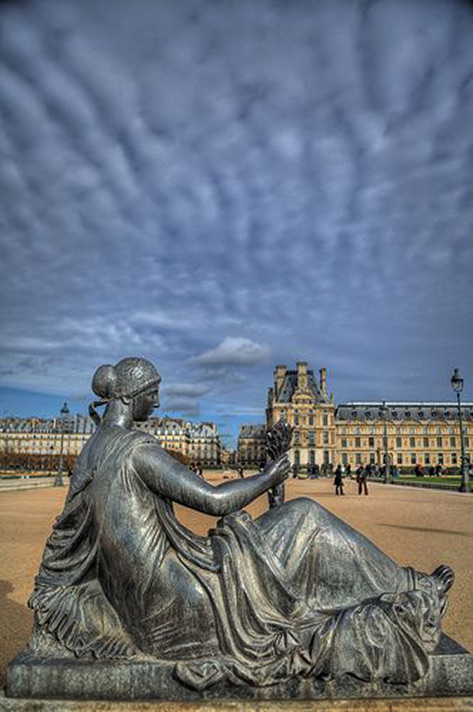 tuileries-garden-sculpture-473x712 Tuileries- Garden,-Paris Tuileries-Statue-by-Stewart-Leiwakabessy-on-Flickr
