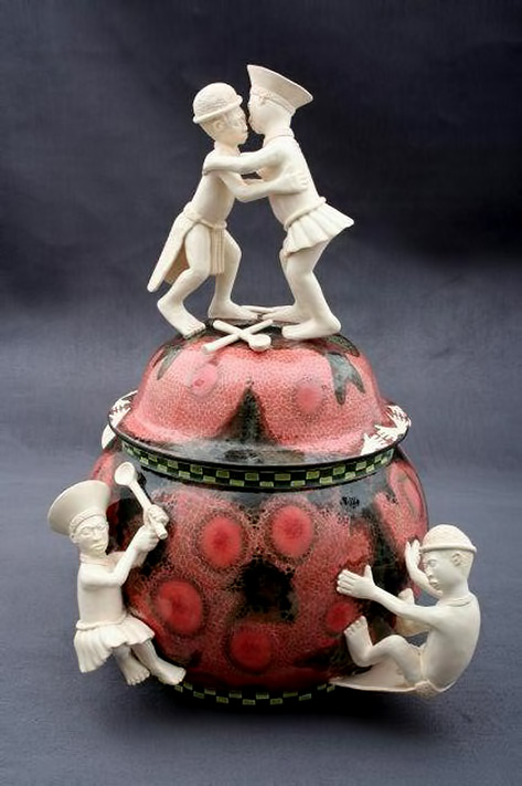 Ukwashela – The Proposal and was sculpted by Petros Gumbi and painted by Mickey Chonco. weddingpot