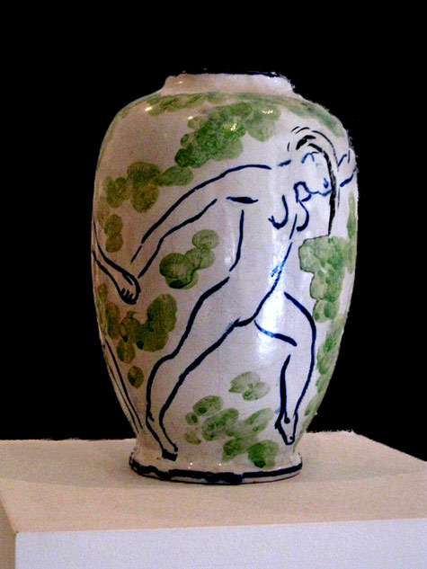 Vase-en-céramique-par-Henri-Matisse-1907 Henri Matisse vase with naked female danincg