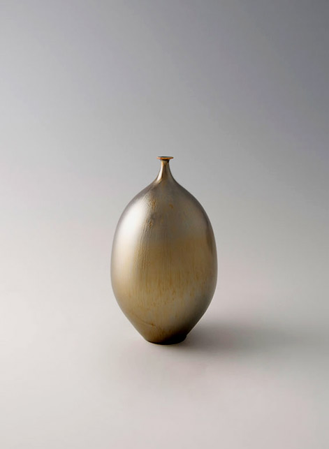 gold-glaze-vessel-miyamuri-471x643 Vase,-gold-glaze,-Porcelain