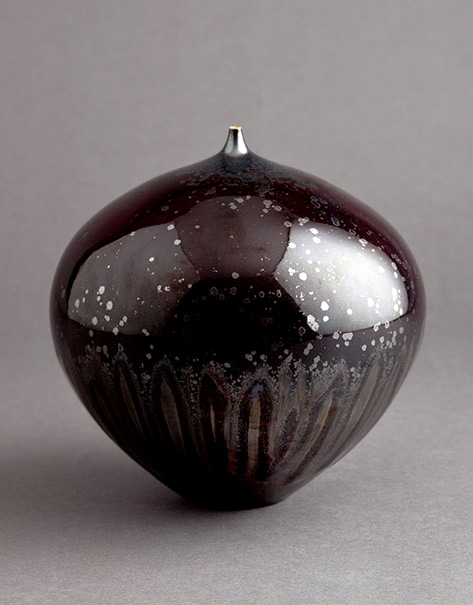 zase,-iron-crystalline-glaze-hideali-miyamuri-473x605 Vase,-iron-crystalline-glaze,-Porcelain,-6.5-x-6.5-x-6