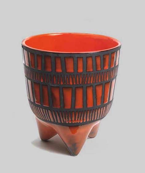 roger-capron-vase vase-tripode-dit-vase-molaire-par-roger-capron-sur-artnet