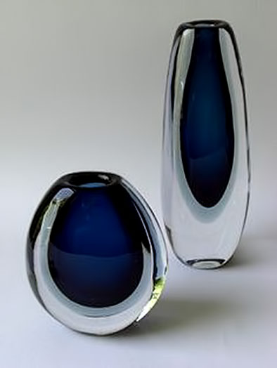 Vicke-Lindstrand,-Somerso-Kosta-,-Sweden Vicke-Lindstrand,-Somerso-matching vases - Kosta-,-Sweden