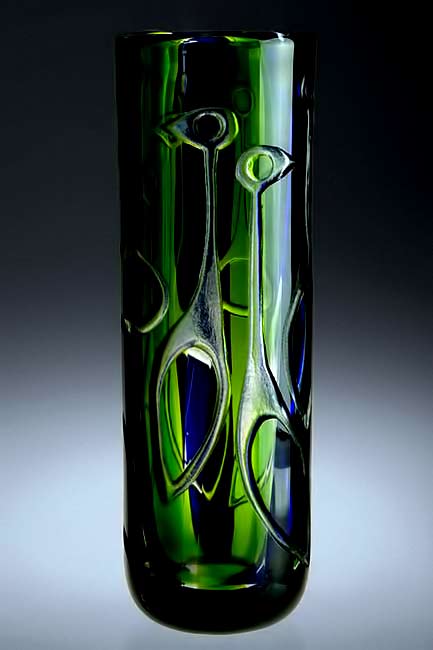 Vicke-Lindstrand-Vase- Vicke-Lindstrand-green Vase-cylindrical shape and abstract figure motifs