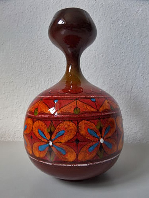 s-stefano-mid-century-vase-475x633 VINTAGE-Italian-art-pottery-vase-S,Stefano