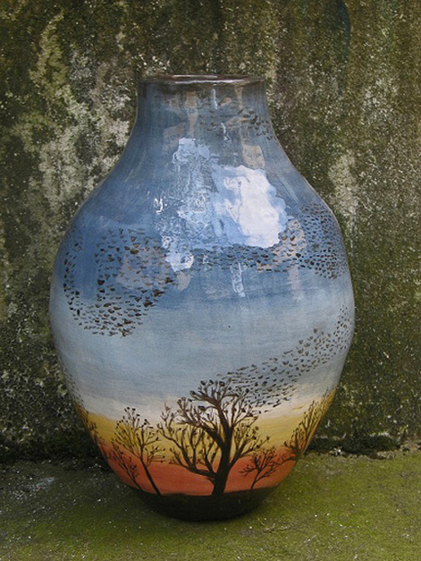 Virginia_Hottinger-pottery Virginia_Hottinger landscape bulbous vase