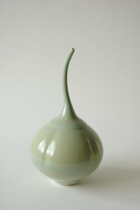 Vivienne-Foley-Green-Melon-coloured-glaze-33cm Vivienne-Foley green melon ceramic vessel