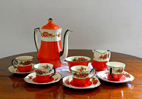 Wedgewood-Coffee-Set Wedgewood-Coffee-Set--floral motifs on red and white porcelain