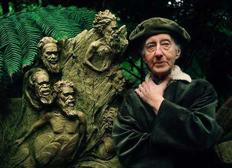 William-Ricketts-with-his-sculpture William-Ricketts-(1898-1993)-by-Ern-Mainka