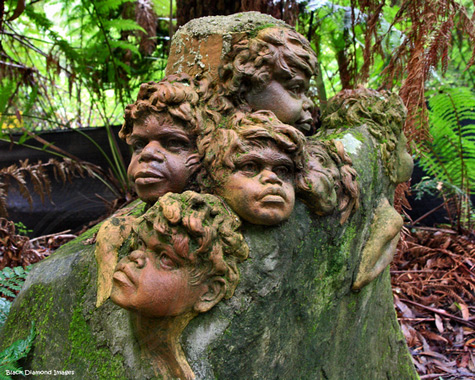 Ricketts-Sanctuary-Mount-Dandenong William-Ricketts-Sanctuary-aboriginal children sculpture