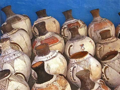 Women’s-pottery-from-the-Rif,-Taounate==-