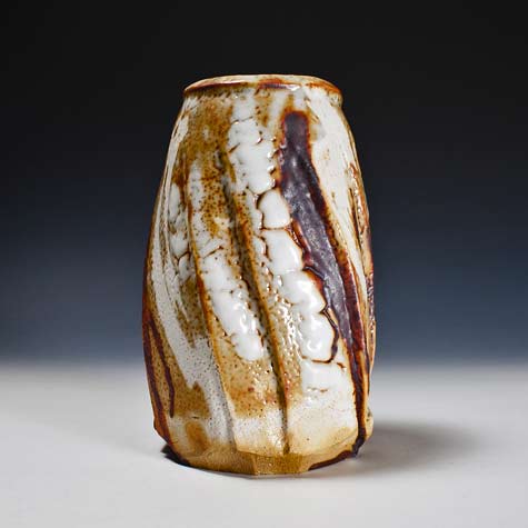Suzuki-Tomio-japanese-pottery Yōhen-kin-Shino-Vase-by-Suzuki-Tomio
