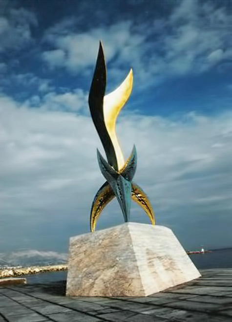 yannis-koutsouradis public-sculpture-Harbour-of-aegean-475x659 'The Resistance War Memorial' by Yannis Koutsouradis