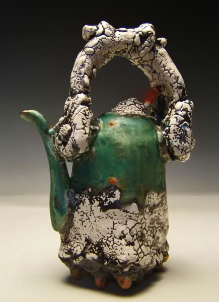 yoshiro-ikeda-teapot-435x600 Yoshiro-Ikeda-teapot black/white crackle glaze over green glaze